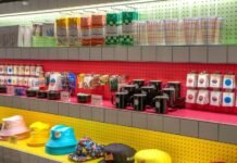 Corporate Merchandise Solutions with Online Company Stores Corporate Merchandise Solutions with Online Company Stores