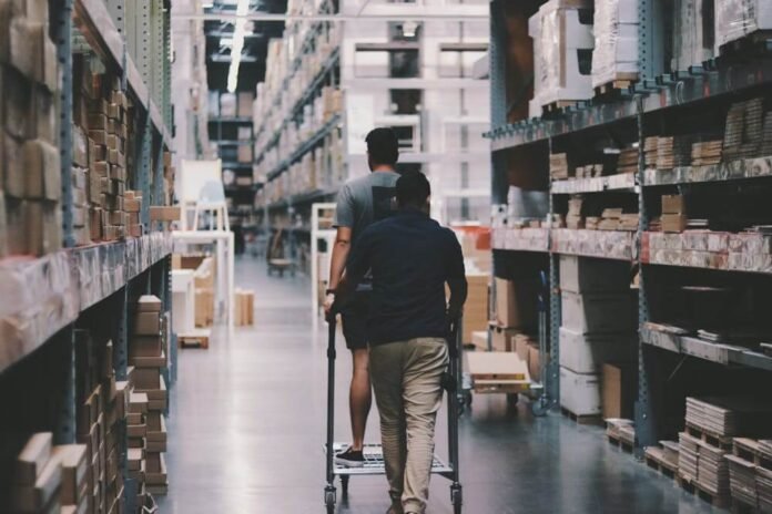 How the Right Shelving Can Boost Warehouse Safety & Efficiency?