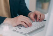 Why Cybercriminals Pose a Serious Risk to Modern Businesses Why Cybercriminals Pose a Serious Risk to Modern Businesses