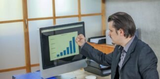 Using Charts and Graphs to Make Your Data Easier to Understand Using Charts and Graphs to Make Your Data Easier to Understand